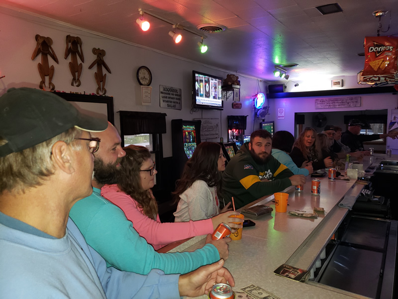 /pictures/Bus Crawl - 11-16-19/20191116_162658.jpg